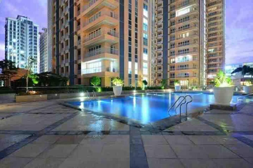 Studio At Viceroy T4 Florence Way Manila Zewnętrze zdjęcie